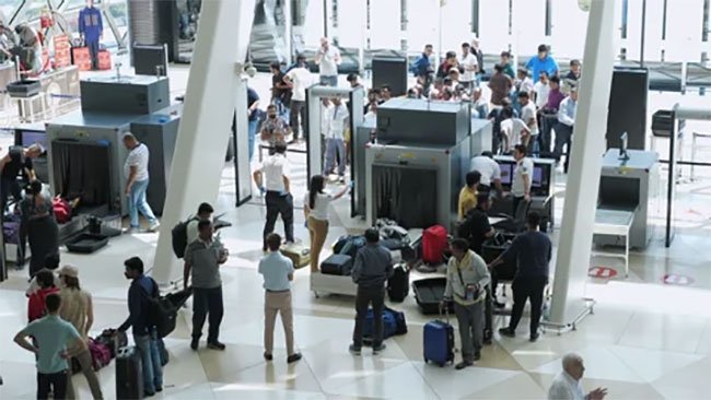 Sahte Pasaportla Azerbaycan’a Giren Sri Lankalıya 9 Ay Hapis