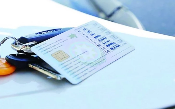 Kadınlar direksiyon başında: Azerbaycan’da ilk altı ayda kaç kadın ehliyet aldı?