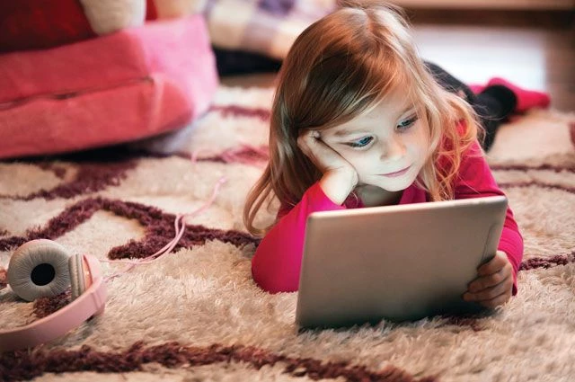 Azerbaycanlı Psikolog: Teknolojiler, İçerik Kontrolü Sağlanırsa Çocuğu Geliştirir