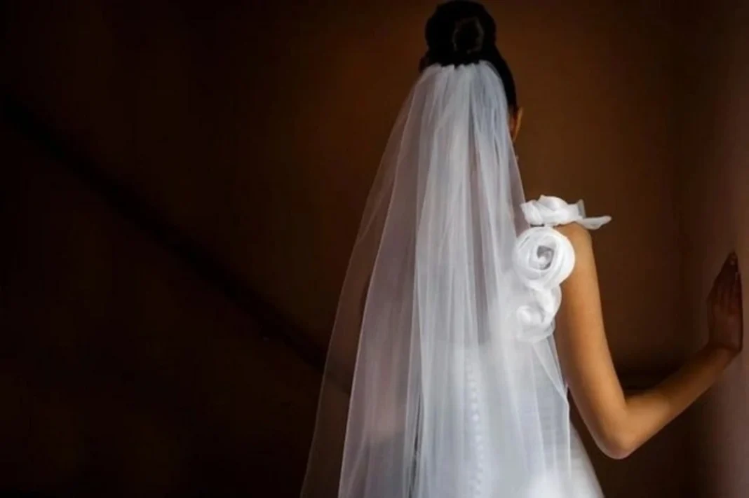 Polis, 15 Yaşındaki Kızın Nişan Törenini Engelledi