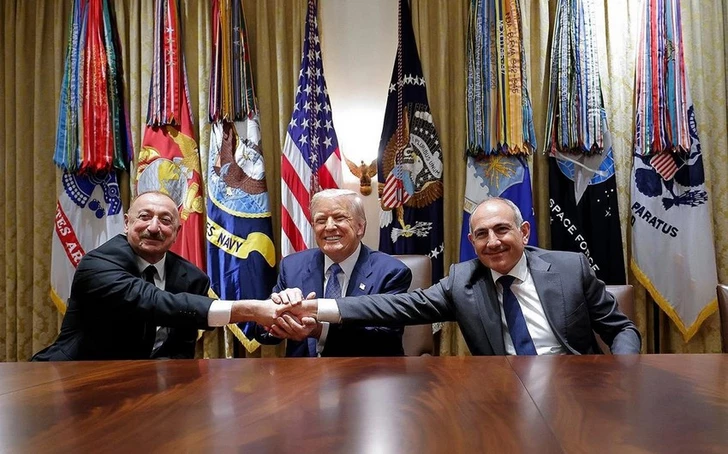 Azerbaycan ve Ermenistan, ABD’nin Aracılığıyla Barış Anlaşmasını İmzalayarak Tarihi Diplomatik İlişkilere Adım Atıyor