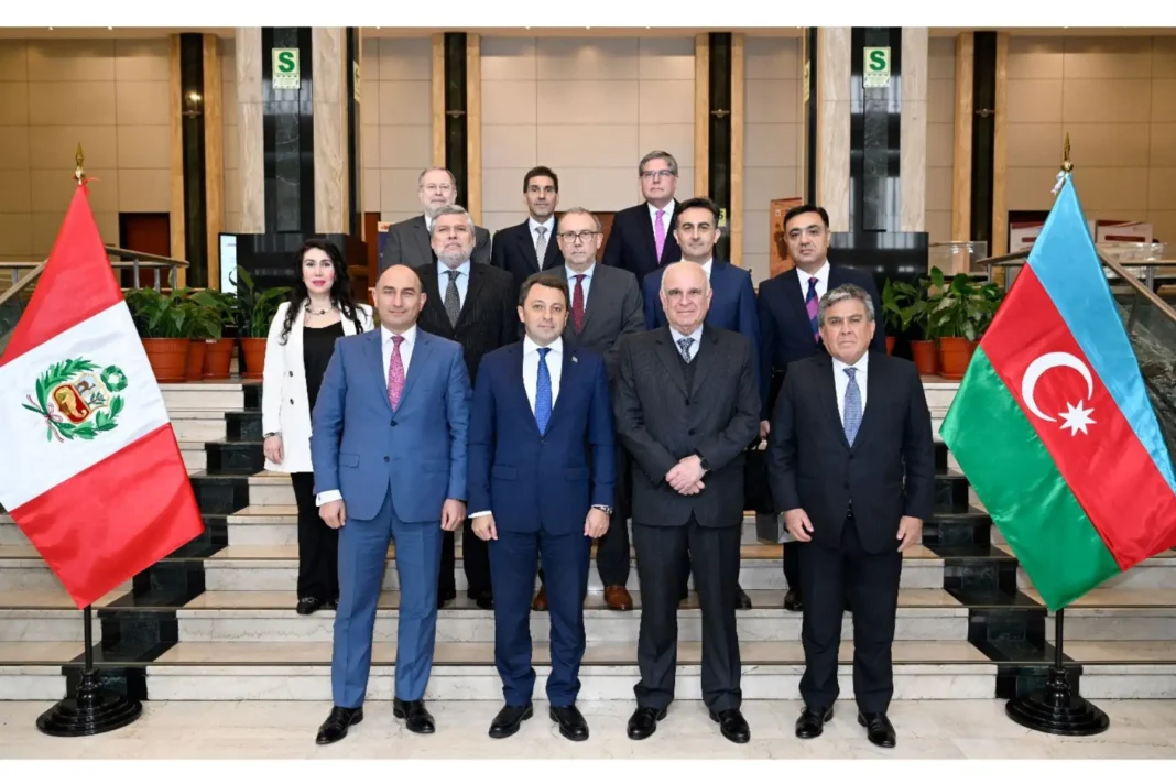 Peru, Azerbaycan ile tüm pasaportlar için vizesiz seyahat önerdi