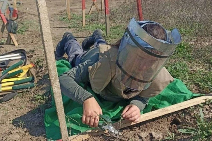 ANAMA: Mayın Temizleme Operasyonlarında 18 Kadın Mayın Arayıcısı Görev Yapıyor