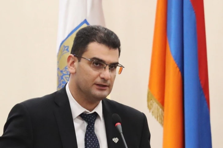 1,7 milyar $ vs 5 milyar $ – Ermenistan askeri harcama farkını kabul etti