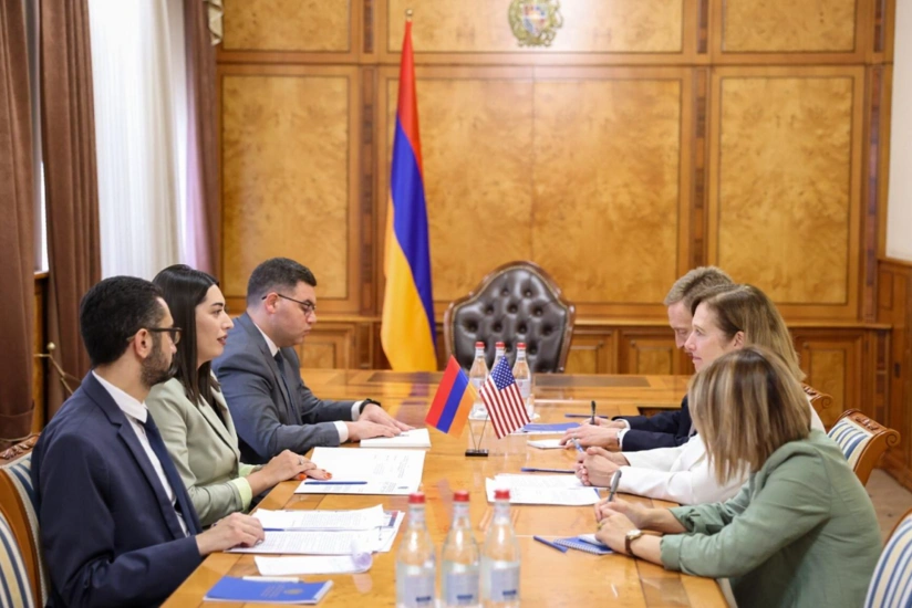 Ermenistan İçişleri Bakanı ile ABD Büyükelçisi, 8 Ağustos Washington Anlaşmalarının Takibini Görüştü