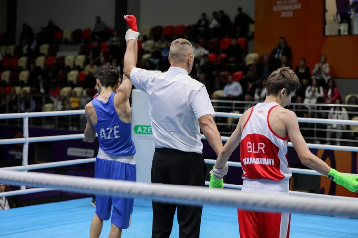 Dört Azerbaycanlı boksör, III. BDT Oyunları’nda yarı finale yükseldi