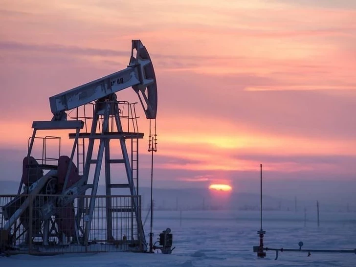 Azerbaycan, Hindistan’a petrol ihracatını yeniden başlattı