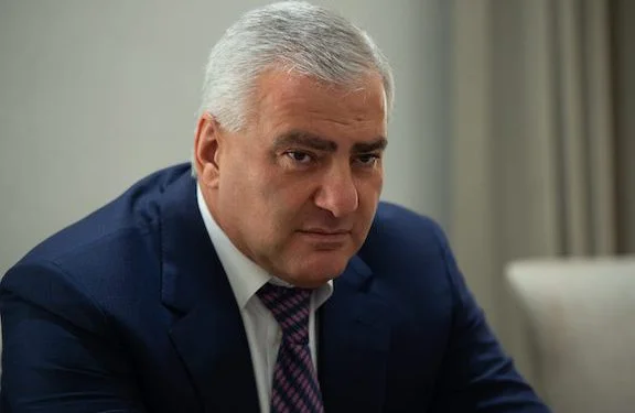 Ermeni Oligark Samvel Karapetyan Tutukluluk Halinden Ekonomik Vizyonunu Paylaştı
