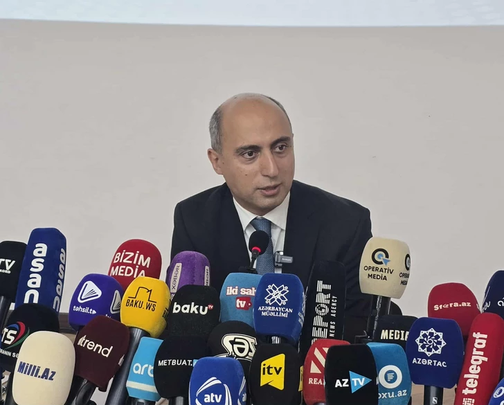 Bu Sonbaharda Azerbaycan’da 2,2 Milyondan Fazla Öğrenci Ders Başına Geçecek