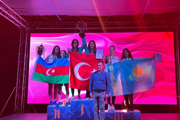 Azerbaycanlı sporcular Kırgızistan’daki Üniversiad’dan gümüş madalya ile döndü
