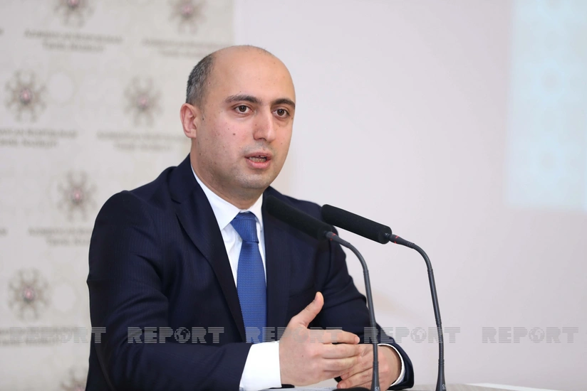 Her Üç Öğrenciden Biri Okuryazarlık Standartlarını Geçemiyor, Bakan Müfredat Reformu Çağrısı Yaptı