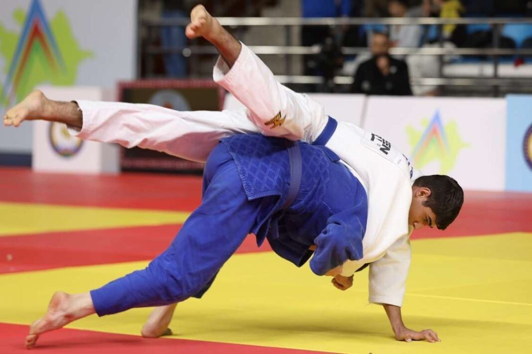 Azerbaycanlı gençler Dünya Judo Şampiyonası’nda karma takım müsabakasını madalyasız tamamladı