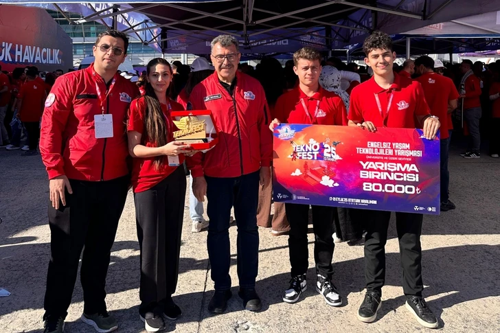 Azerbaycan Takımı TEKNOFEST 2025’te Birincilik Ödülünü Kazandı