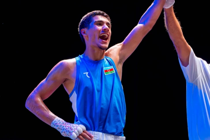 Azerbaycanlı boksör Subhan Mamedov, Liverpool’daki Dünya Şampiyonası’nda Dominikli rakibini mağlup etti