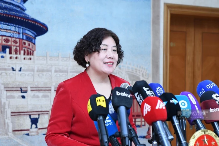 Çin, Azerbaycan ile Daha Güçlü Stratejik Ortaklığı Destekliyor, Orta Koridoru Vurguluyor