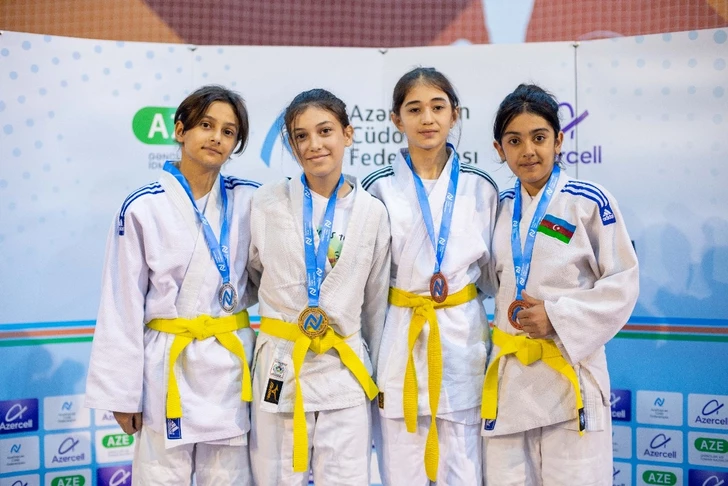 Yedi bölgeden genç judocular Beylagan’da en iyileri belirledi