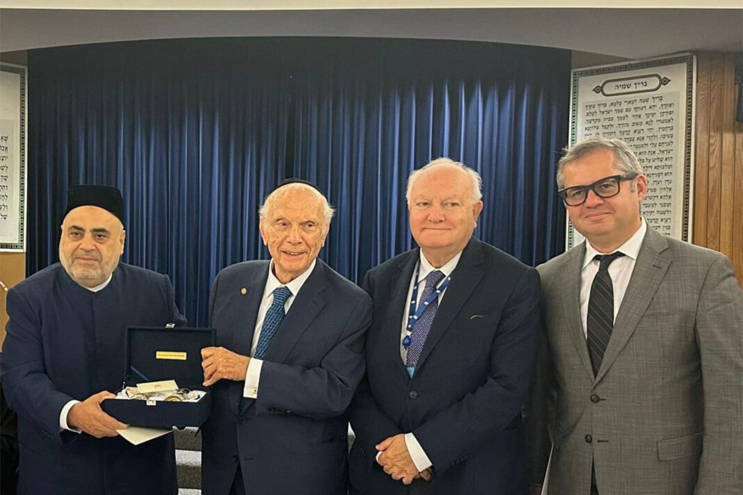 Paşazade, ABD’de Ermeni Kilisesi’ni eleştirdi