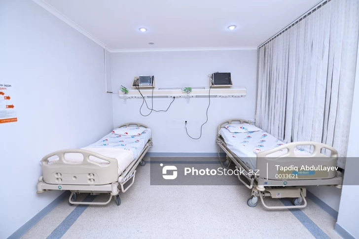 Oda ayrı, ameliyat ayrı: Azerbaycan’daki özel hastanelerde fiyatlar nasıl belirleniyor