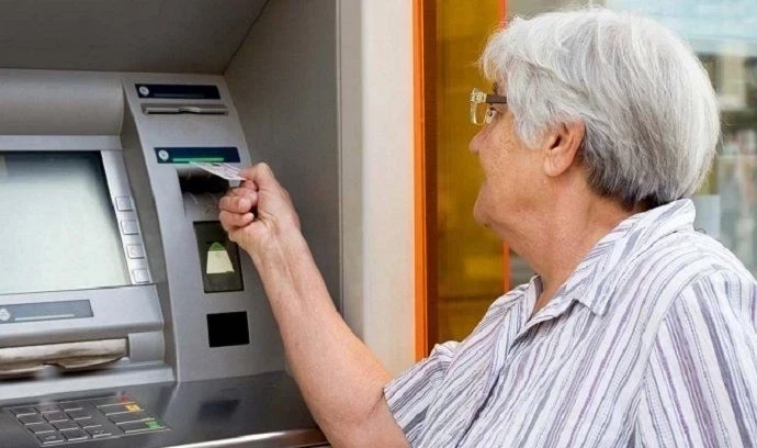 Azerbaycan’da kadınlara yönelik emeklilik kolaylıkları: yeni değişiklikler kimleri kapsıyor?