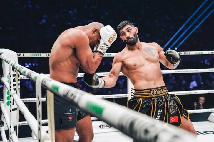 Kikboksçu Bahram Recabzade profesyonel kariyerini sonlandırdığını açıkladı