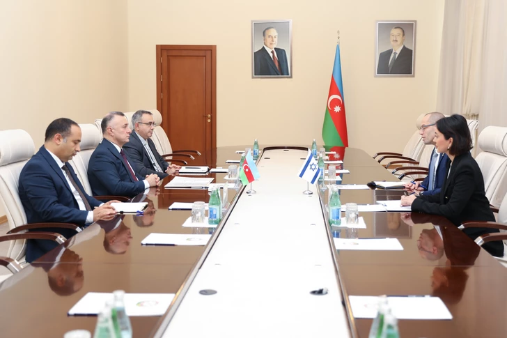 Azerbaycan Sağlık Bakanlığında İsrail Büyükelçisi ile görüşme gerçekleşti