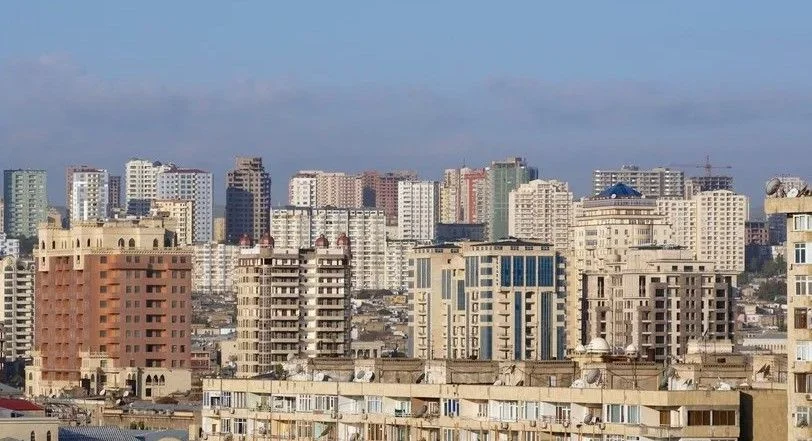 Durağan ama Zorlayıcı: Bakü’de Kira Seviyeleri Erivan ve Tiflis ile Karşılaştırıldığında