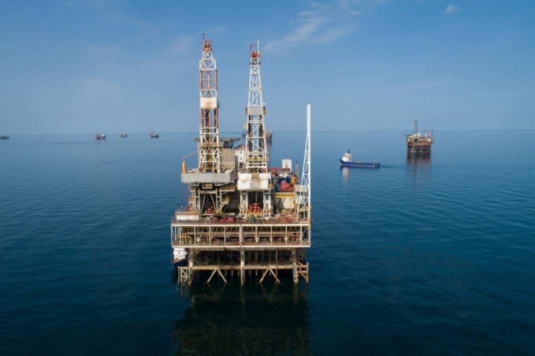 SOCAR ekibi Güneşli sahasında 3D sismik araştırma yürütüyor