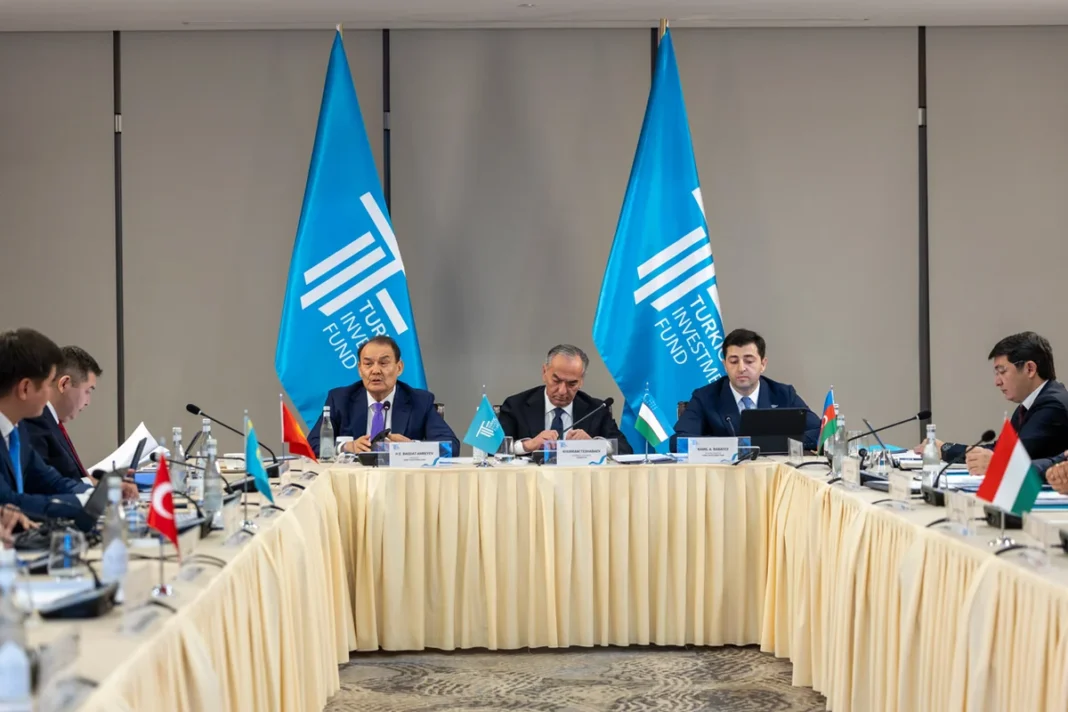 Azerbaycan 600 milyon dolarlık Türk Yatırım Fonu kurulunun başına geçti Taşkent'teki Türk Yatırım Fonu Yönetim Kurulu toplantısı