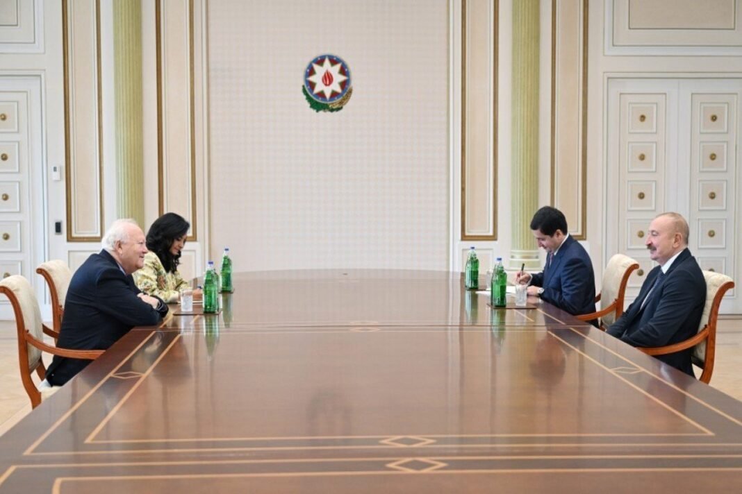 İlham Aliyev, BM Medeniyetler İttifakı Yüksek Temsilcisi Miguel Ángel Moratinos ile görüşüyor